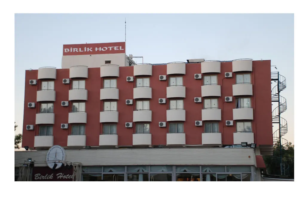 Birlik Hotel Isiklar Bornova
