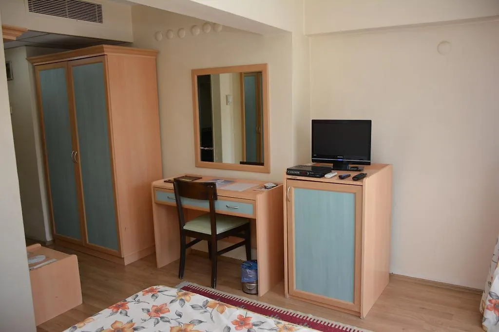 Birlik Hotel Isiklar 0*, Bornova 터키