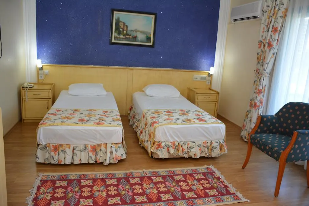 Birlik Hotel Isiklar  Bornova